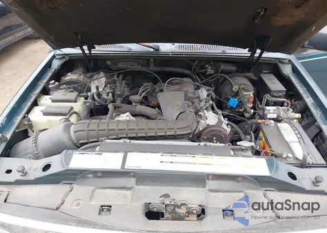 1997 Ford Explorer from USA, damaged, VIN 1FMDU34X8VUC13188